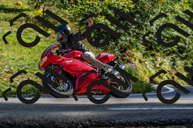 202509201636-DSC_2075_d2_