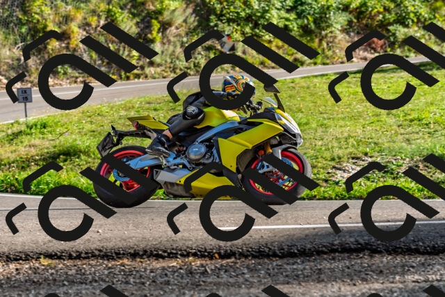 202509201640-DSC_2101_d2_