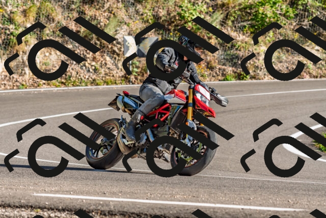 202509201641-DSC_2110_d2_