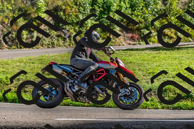 202509201641-DSC_2112_d2_