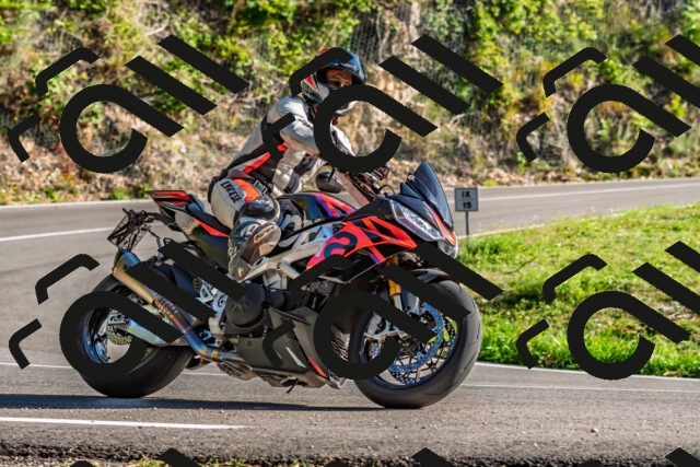 202509201642-DSC_2136_d2_