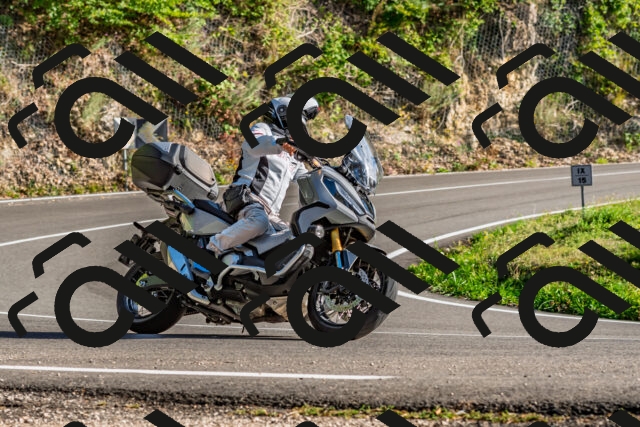 202509201642-DSC_2138_d2_