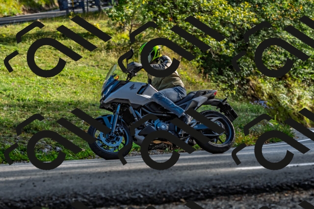 202509201654-DSC_2178_d2_