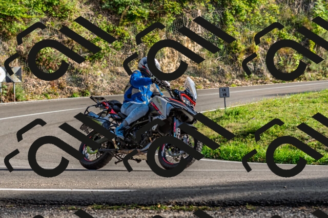 202509201658-DSC_2216_d2_