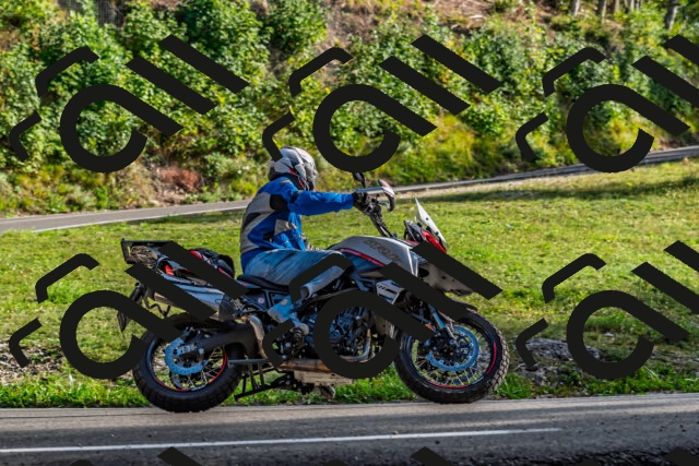 202509201658-DSC_2218_d2_