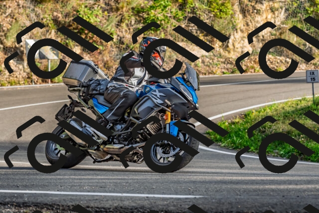 202509201736-DSC_2320_d2_