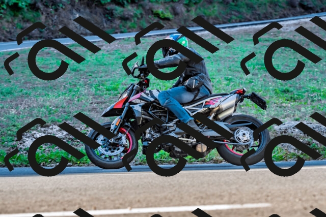 202509211023-DSC_2401_d2_