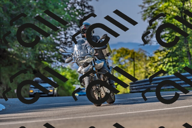 202509211027-DSC_2438_d2_