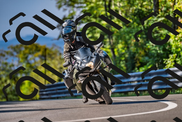 202509211036-DSC_2516_d2_