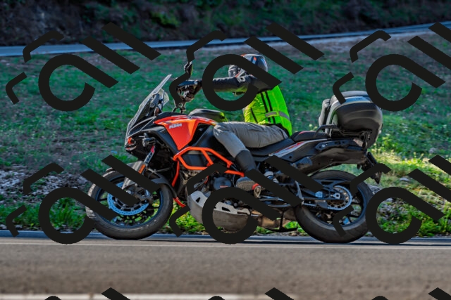 202509211036-DSC_2524_d2_