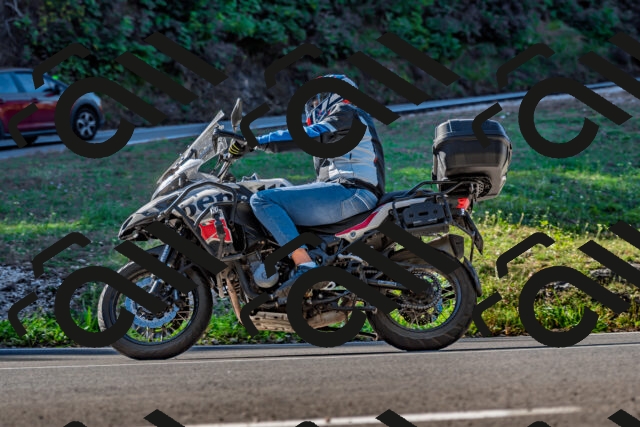 202509211046-DSC_2556_d2_