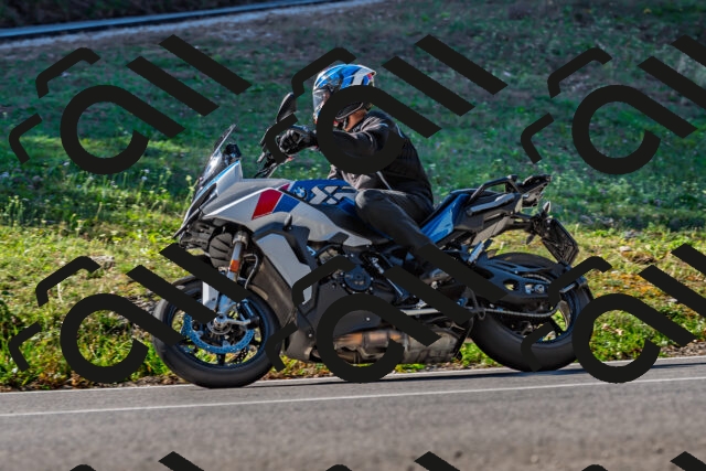 202509211050-DSC_2568_d2_