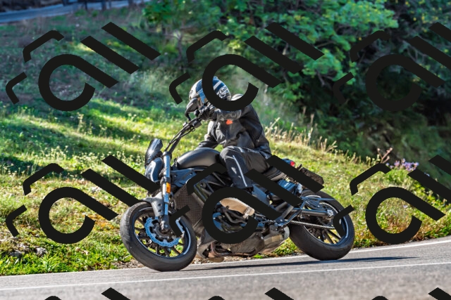 202509211059-DSC_2651_d2_