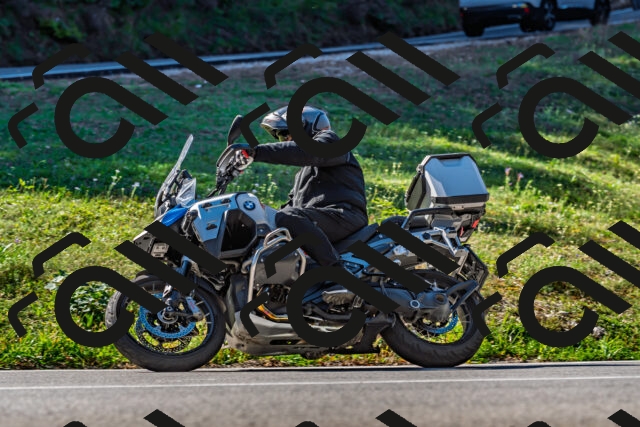 202509211106-DSC_2730_d2_