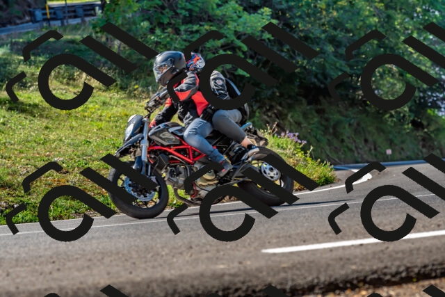 202509211111-DSC_2793_d2_