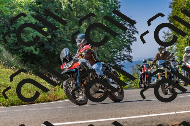 202509211116-DSC_2918_d2_