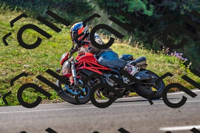 202509211118-DSC_2983_d2_