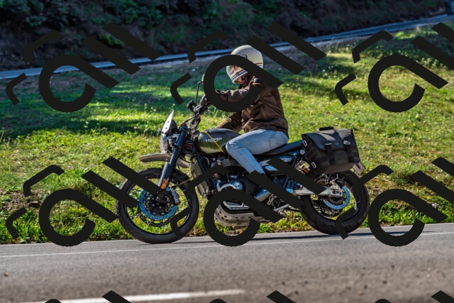 202509211118-DSC_3006_d2_