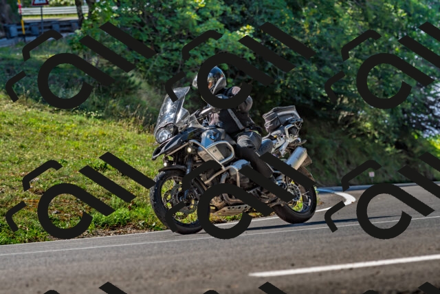 202509211120-DSC_3013_d2_