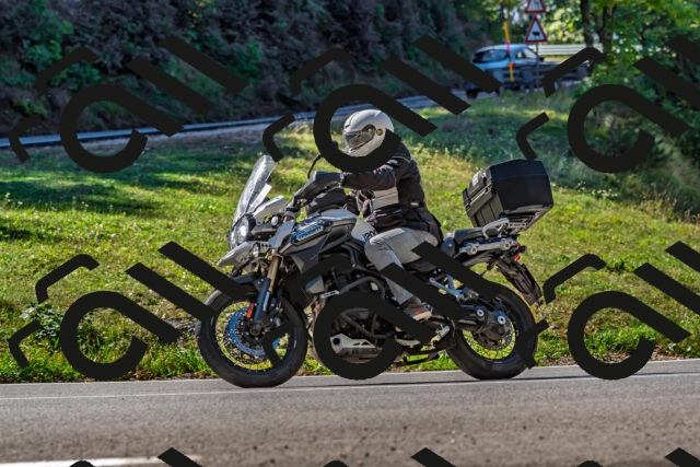 202509211122-DSC_3027_d2_