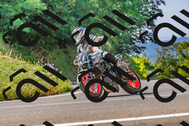 202509211123-DSC_3031_d2_