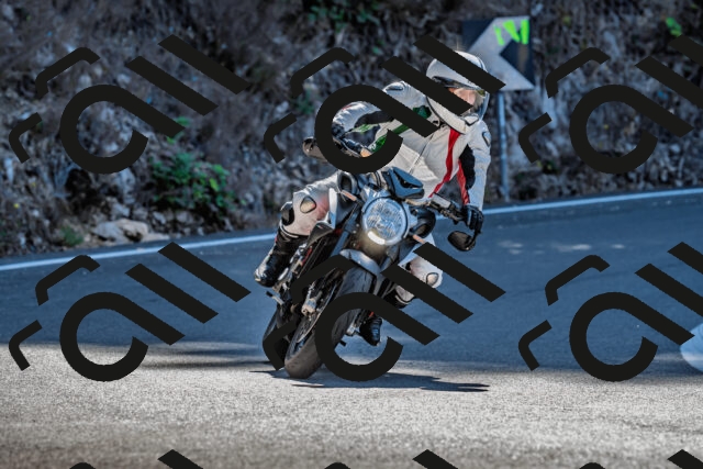 202509211124-DSC_3054_d2_