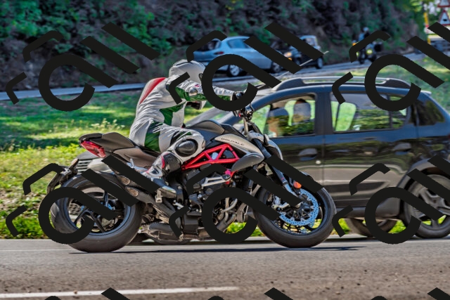 202509211124-DSC_3058_d2_