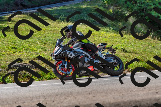 202509211127-DSC_3078_d2_