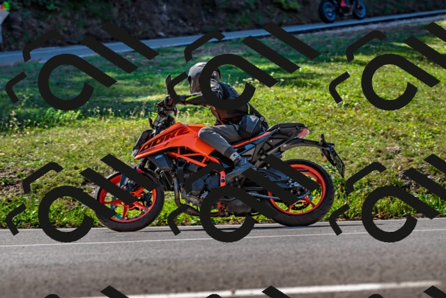 202509211127-DSC_3088_d2_