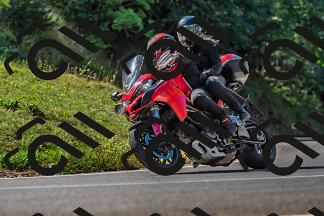 202509211130-DSC_3095_d2_