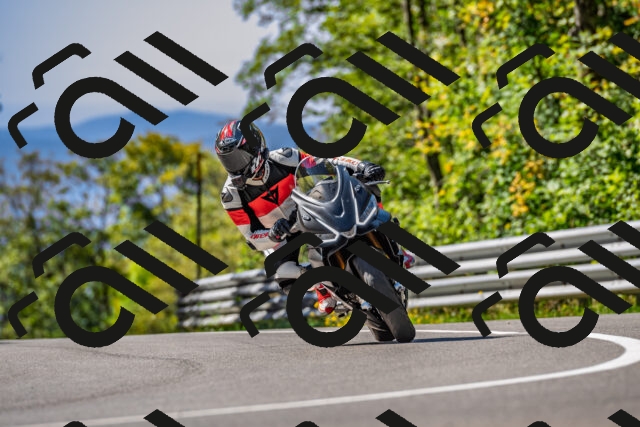 202509211137-DSC_3163_d2_