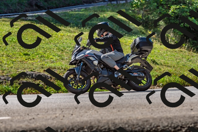 202509211139-DSC_3183_d2_