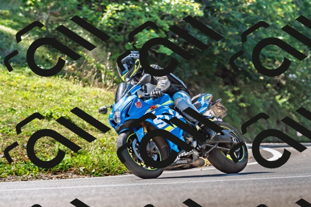 202509211139-DSC_3190_d2_