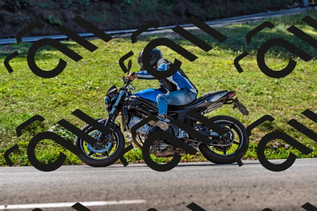 202509211143-DSC_3216_d2_