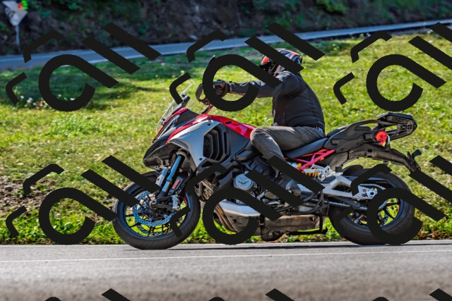 202509211144-DSC_3249_d2_