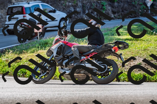 202509211144-DSC_3251_d2_