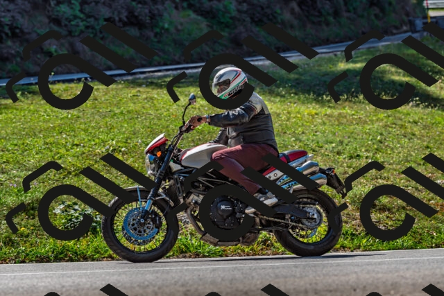 202509211149-DSC_3265_d2_