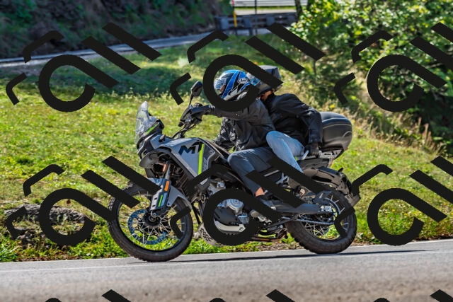 202509211150-DSC_3277_d2_