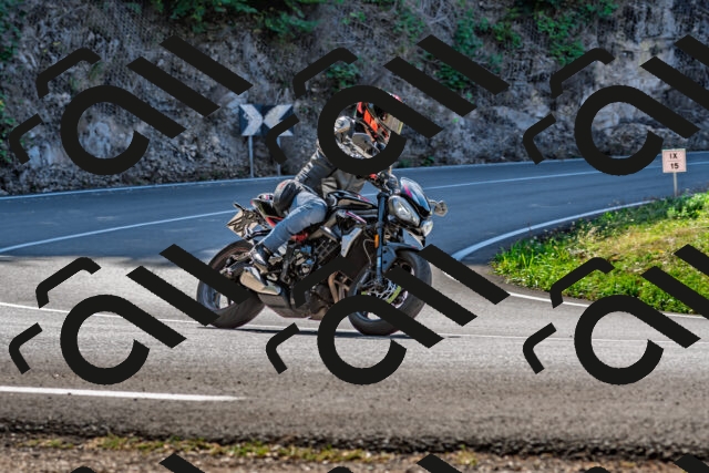 202509211151-DSC_3307_d2_