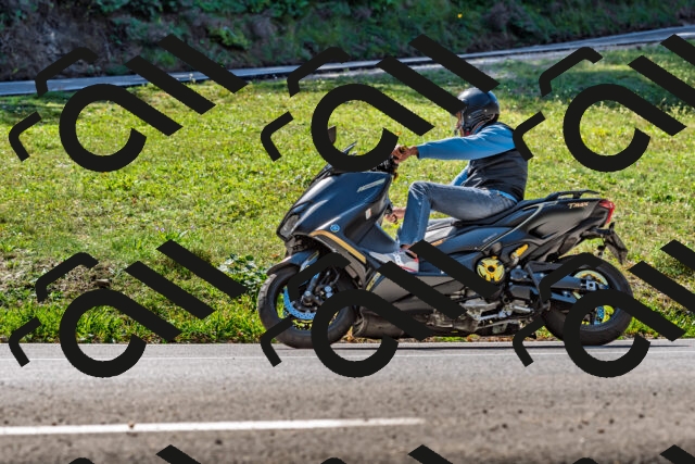 202509211154-DSC_3345_d2_