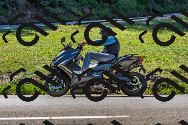 202509211154-DSC_3346_d2_