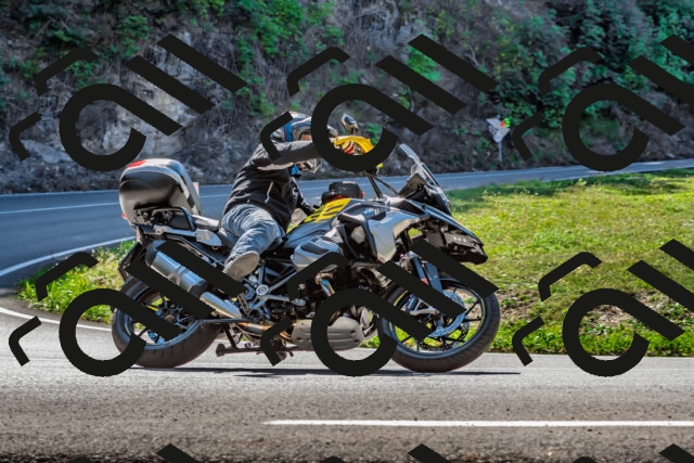 202509211156-DSC_3355_d2_