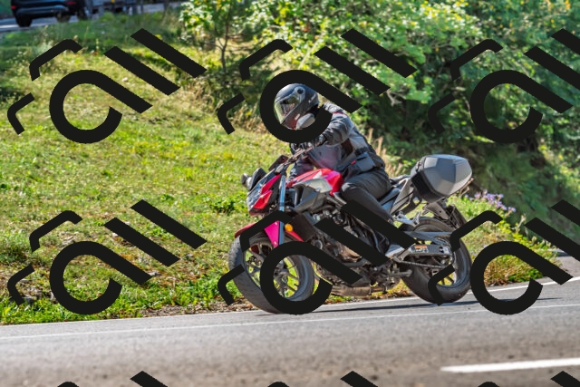 202509211157-DSC_3371_d2_