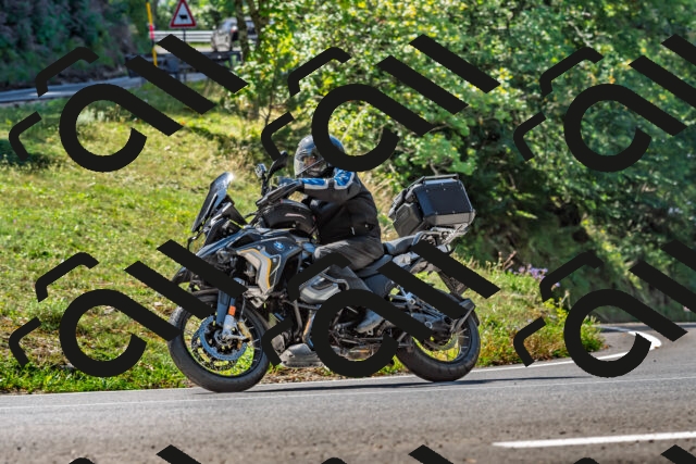 202509211158-DSC_3390_d2_