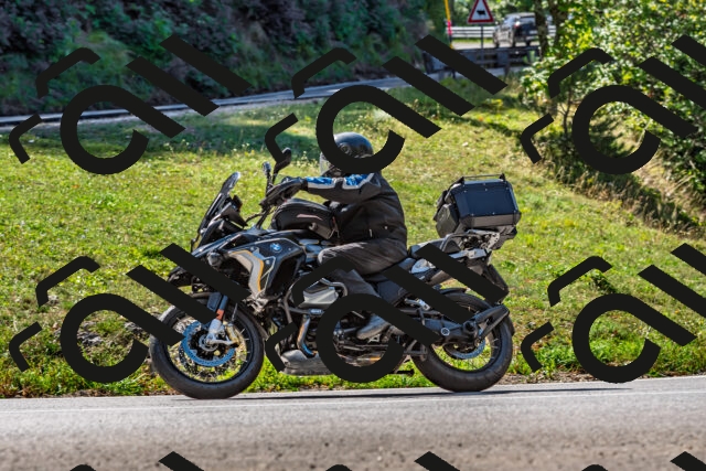 202509211158-DSC_3391_d2_