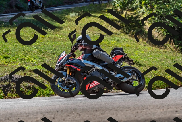 202509211159-DSC_3419_d2_