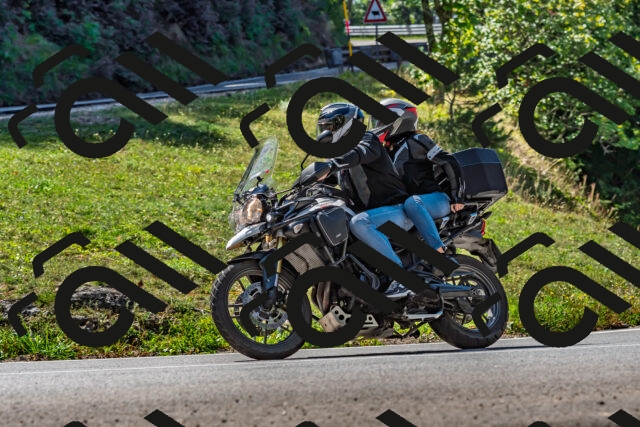 202509211201-DSC_3442_d2_