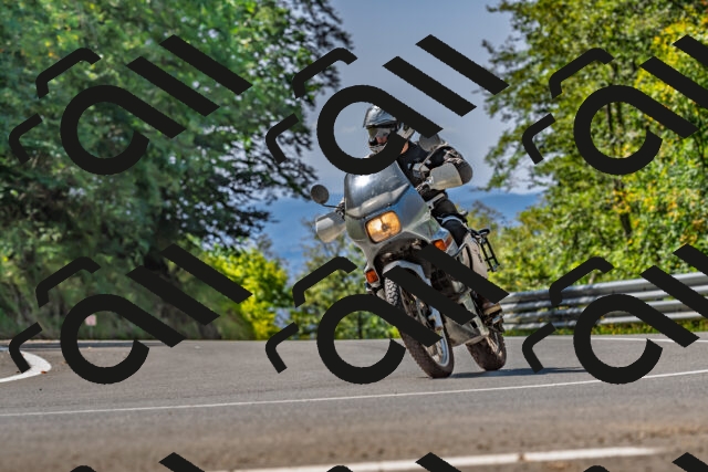 202509211201-DSC_3444_d2_