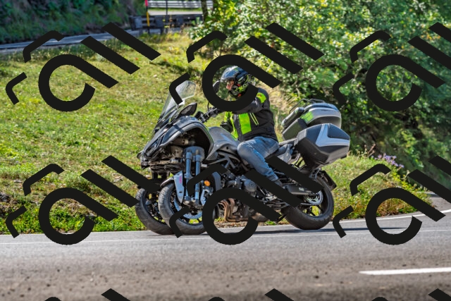 202509211207-DSC_3458_d2_