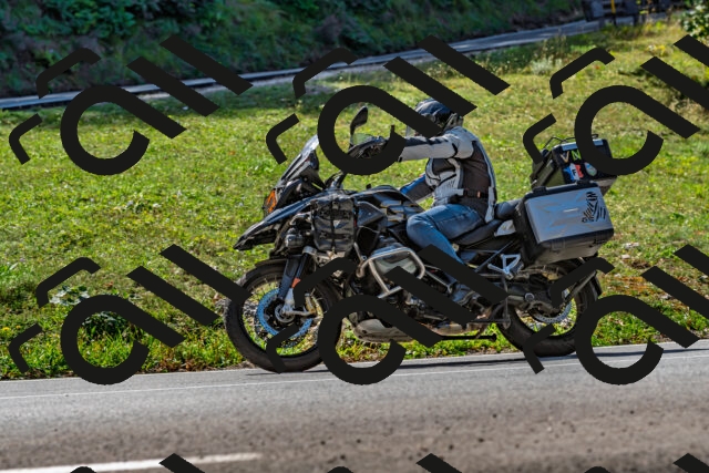 202509211207-DSC_3464_d2_